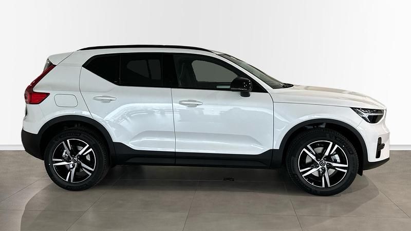 Nuevo Volvo XC40 Plus 163 CV (119 kW) 2026 Otro SUV