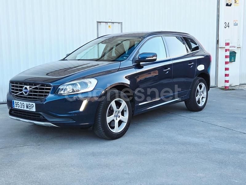 Usado Volvo XC60 Summum 136 CV (100 kW) 2014 Azul SUV