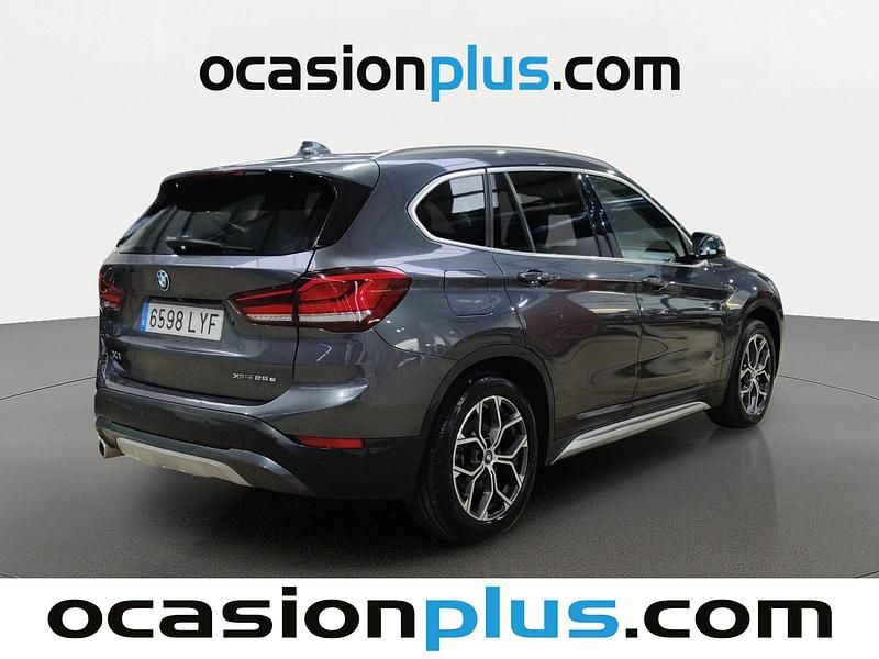 Usado BMW X1 220 CV (161 kW) 2022 Gris SUV