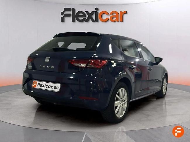 Usado Seat Leon Style 115 CV (84 kW) 2018 Azul Berlina