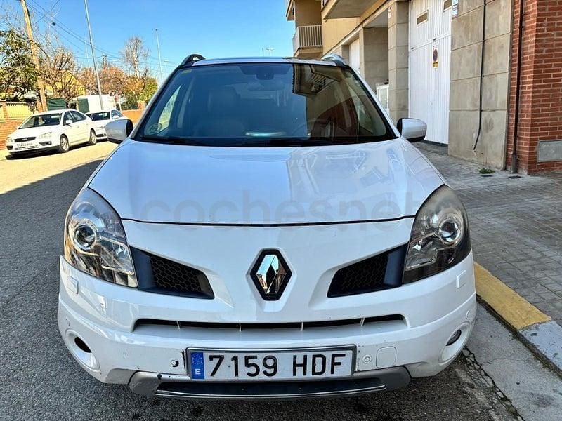 Usado Renault Koleos Privilege 150 CV (110 kW) 2012 Blanco SUV