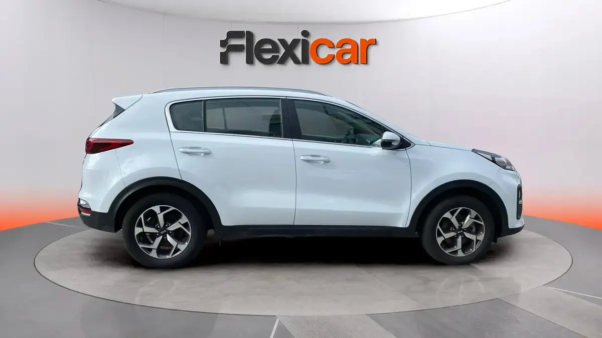 Usado Kia Sportage 115 CV (84 kW) 2020 Blanco SUV