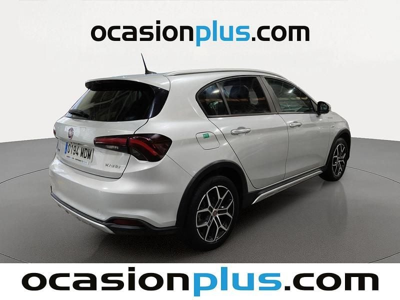 Usado Fiat Tipo Cross 130 CV (95 kW) 2023 Gris Utilitario