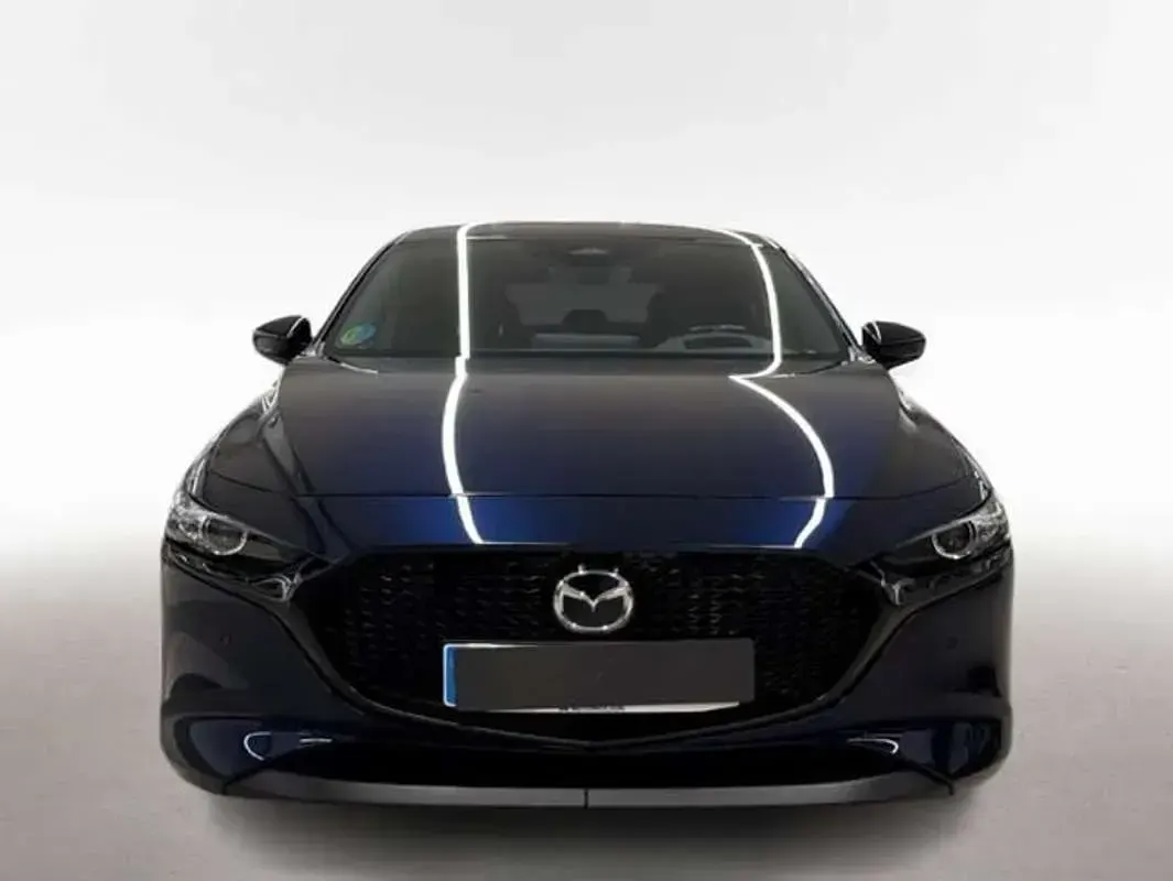 Usado Mazda 3 122 CV (89 kW) 2022 Azul Utilitario