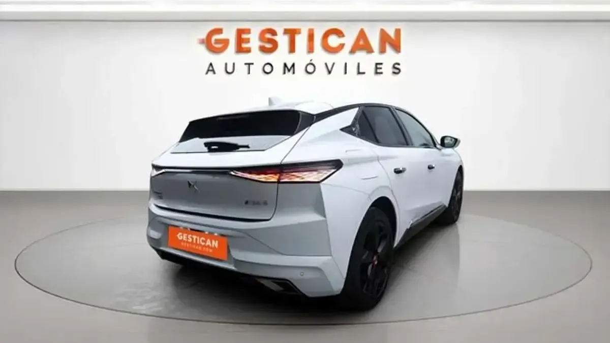 Usado DS Automobiles DS4 Performance 226 CV (166 kW) 2023 Blanco SUV