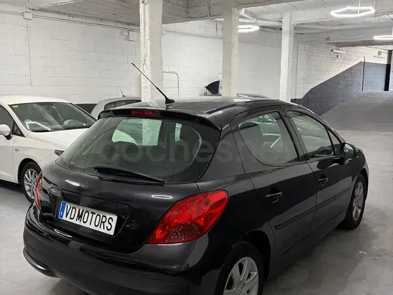 Usado Peugeot 207 Sport 120 CV (88 kW) 2008 Negro Berlina