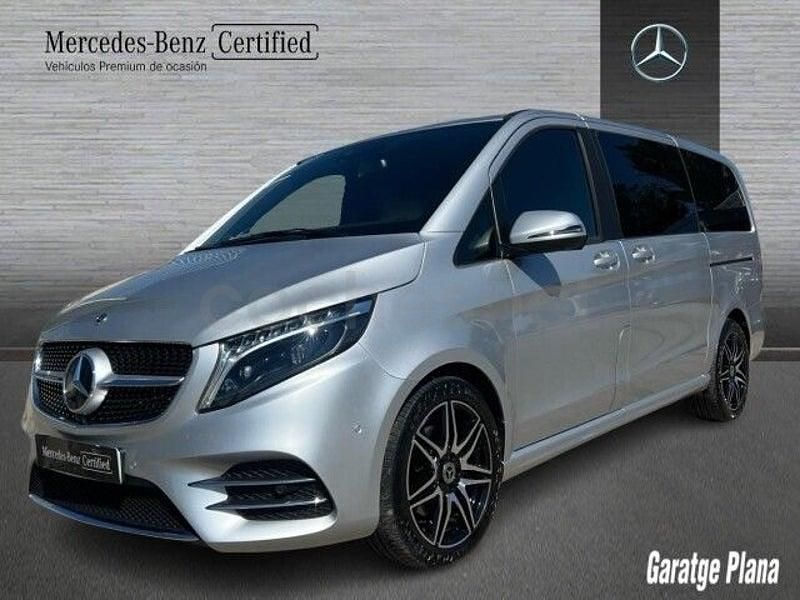 Usado Mercedes V300 239 CV (175 kW) 2023 Gris / plata Monovolumen