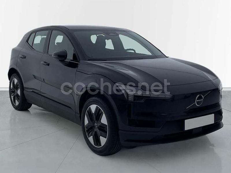 Gris Usado 2024 Volvo EX30 Core SUV | 33.900 € (Precio justo) - Imagen 1/4