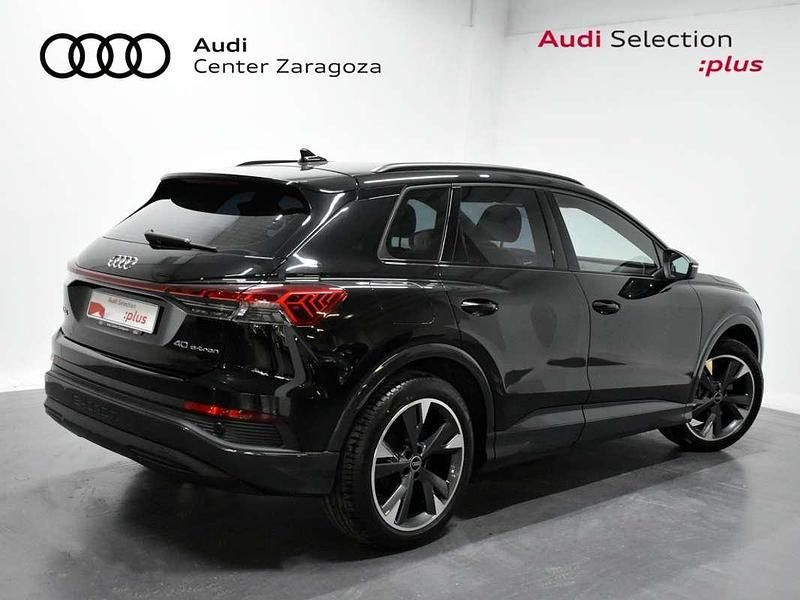 Usado Audi Q4 e-tron Advanced Plus 150 kW (204 HP) 2021 Preto SUV