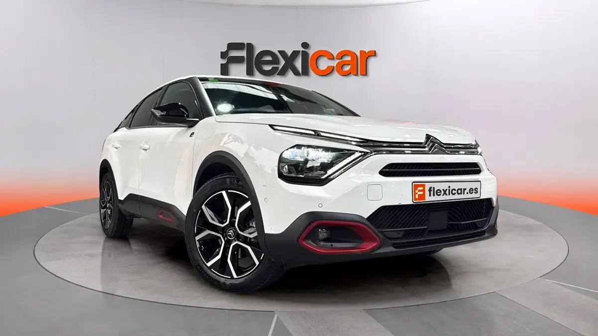 Usado Citroën e-C4 Shine 100 kW (136 CV) 2022 Berlina