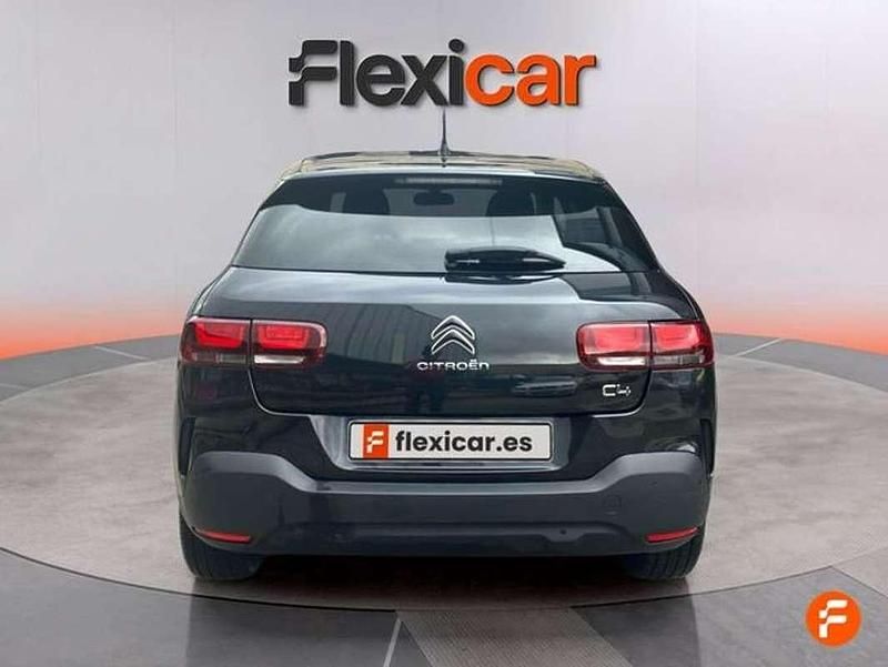 Usado Citroën C4 Cactus PureTech 110 CV (80 kW) 2020 Amarillo Utilitario