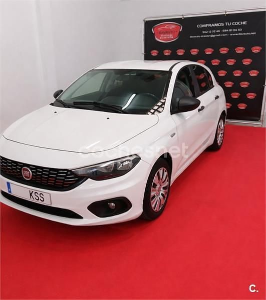 Usado Fiat Tipo Lounge 95 CV (69 kW) 2019 Blanco Berlina