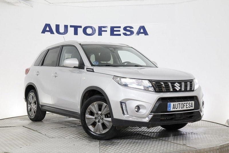 Usado Suzuki Vitara 140 CV (102 kW) 2020 Plateado SUV