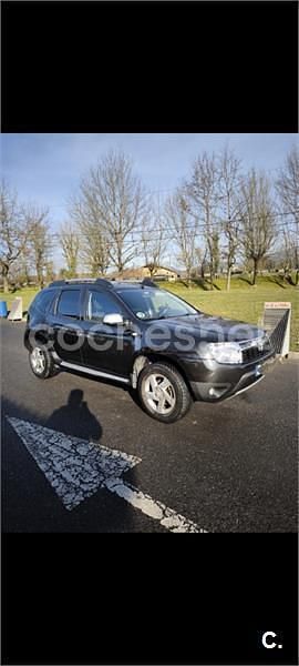 Usado Dacia Duster Lauréate 107 CV (78 kW) 2011 Negro SUV