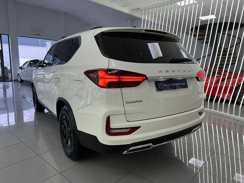 Usado Ssangyong (KGM) Rexton 202 CV (148 kW) 2023 Blanco SUV