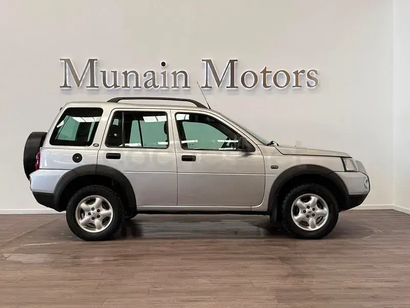 Usado Land Rover Freelander 2 112 CV (82 kW) 2006 Gris / plata SUV