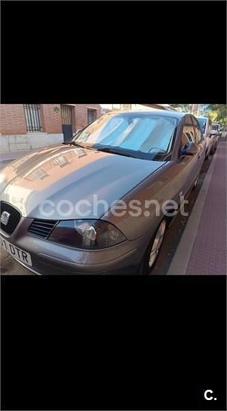 Gris / plata Usado 2005 Seat Ibiza Berlina | 2500 € (Super precio) - Imagen 1/4