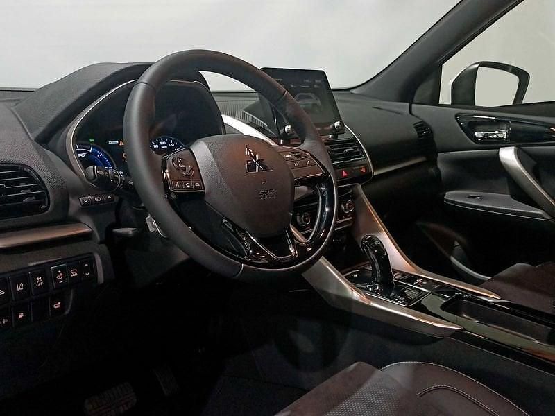 Usado Mitsubishi Eclipse Cross 188 CV (138 kW) 2025 Blanco SUV