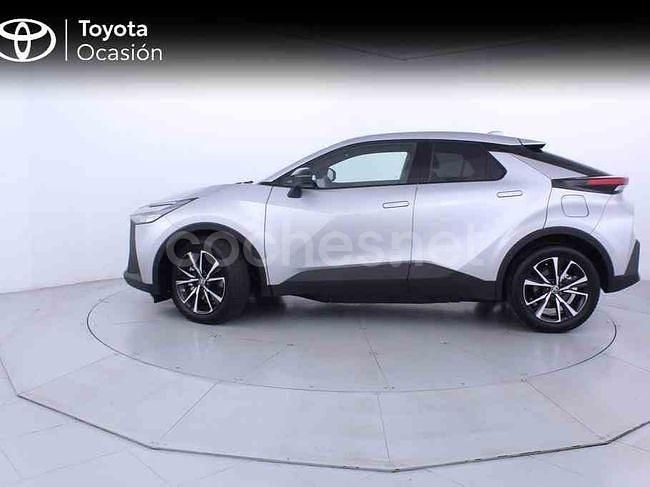 Usado Toyota C-HR Advance 223 CV (164 kW) 2025 Gris / plata SUV