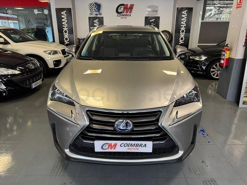 Usado Lexus NX300h 197 CV (144 kW) 2015 Gris / plata SUV