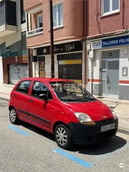 Usado Chevrolet Matiz SE 65 CV (47 kW) 2005 Rojo Utilitario