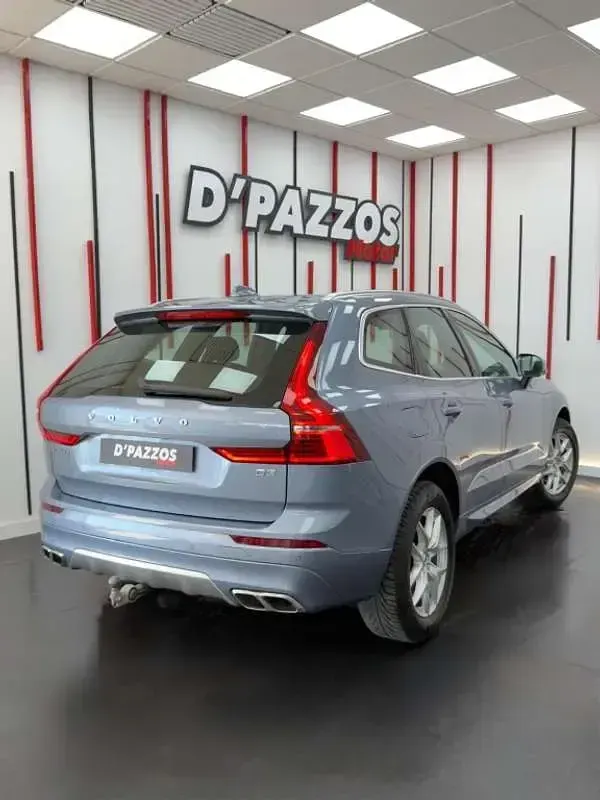 Usado Volvo XC60 Momentum 150 CV (110 kW) 2020 Azul SUV