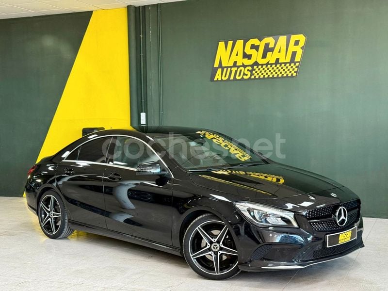 Negro Usado 2019 Mercedes CLA200 Berlina | 21.900 € (Super precio) - Imagen 1/4
