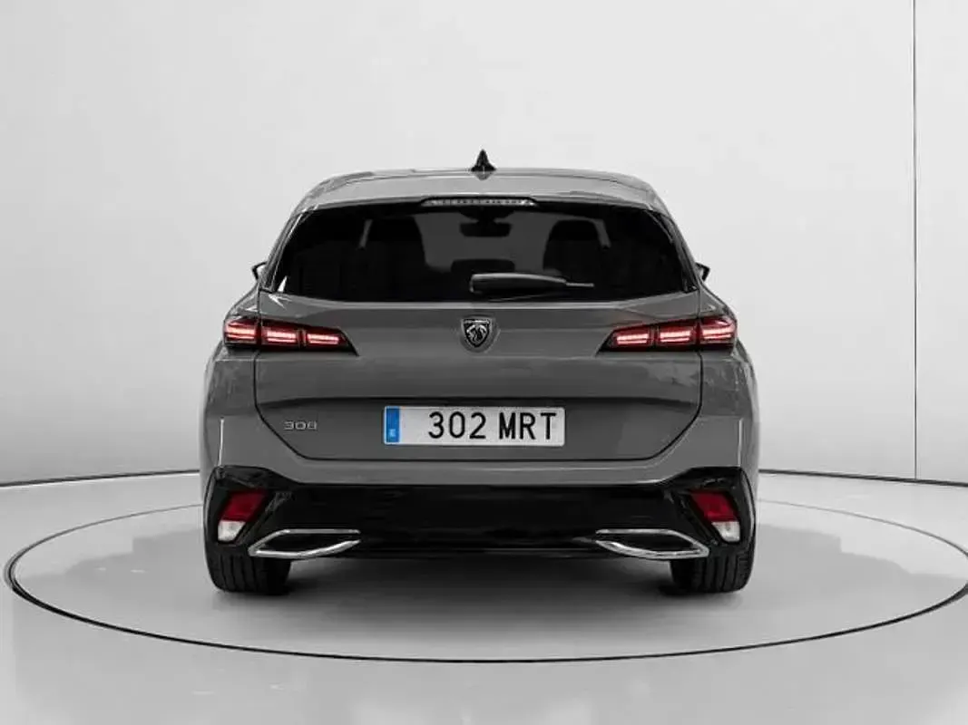 Usado Peugeot 308 Allure 131 CV (96 kW) 2024 Gris Utilitario