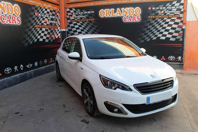 Occasion Peugeot 308 GT-line 131 ch (96 kW) 2017 Blanc Citadine