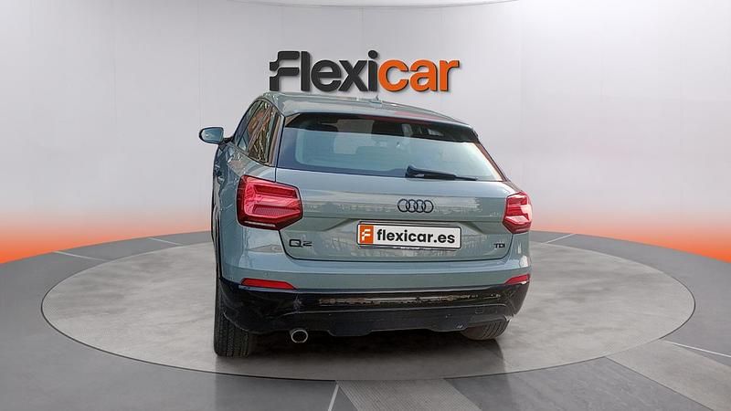 Usado Audi Q2 Design 116 CV (85 kW) 2018 Gris SUV