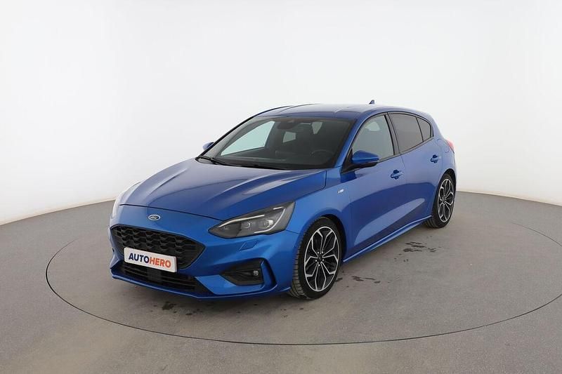 Azul Usado 2018 Ford Focus ST-Line Berlina | 16.499 € (Un poco caro) - Imagen 1/4