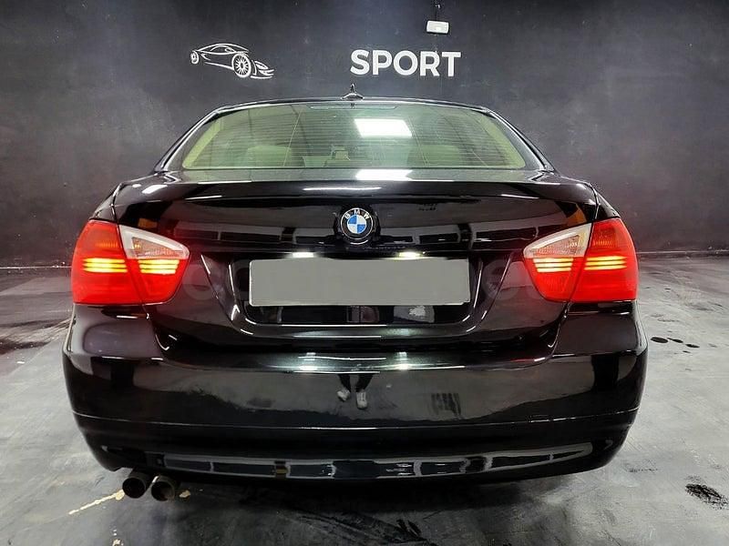 Usado BMW 330 231 CV (169 kW) 2007 Negro Berlina