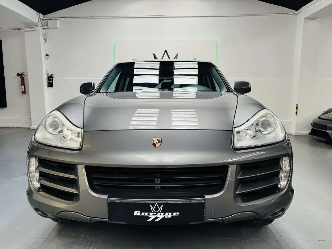 Usado Porsche Cayenne 385 CV (283 kW) 2009 Gris SUV