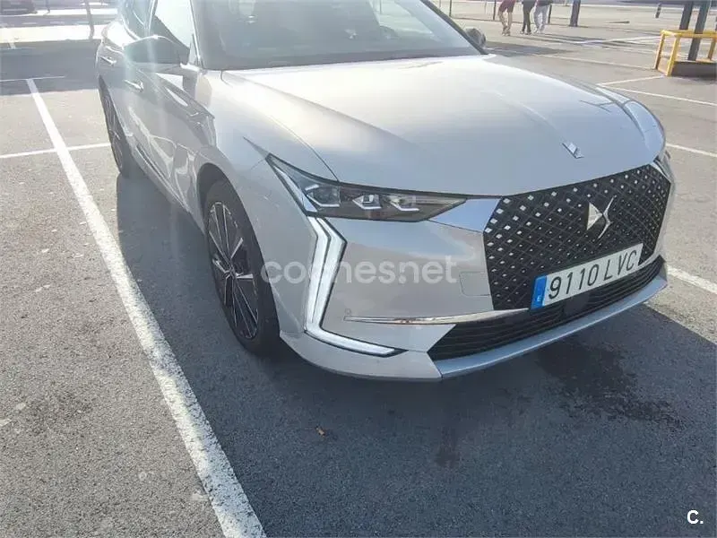 Usado DS Automobiles DS4 Rivoli 225 CV (165 kW) 2021 Gris / plata SUV