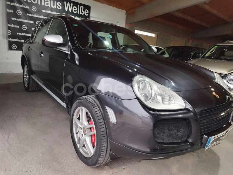 Negro Usado 2006 Porsche Cayenne Turbo SUV | 17.900 € (Precio justo) - Imagen 1/4