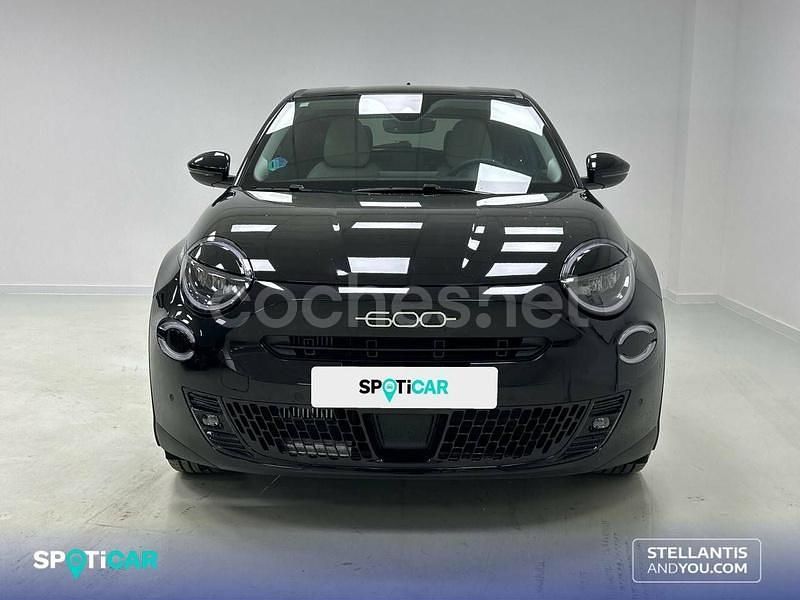 Usado Fiat 600 La Prima 136 CV (100 kW) 2024 Negro SUV