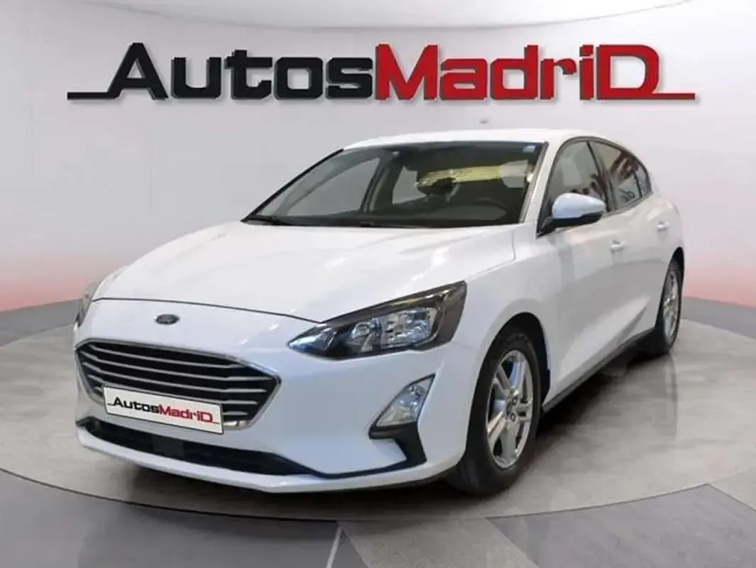 Usado Ford Focus Trend 95 CV (69 kW) 2020 Blanco Utilitario
