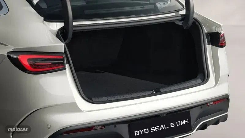 Nuevo BYD Seal Boost 183 CV (134 kW) 2026 Beige Berlina