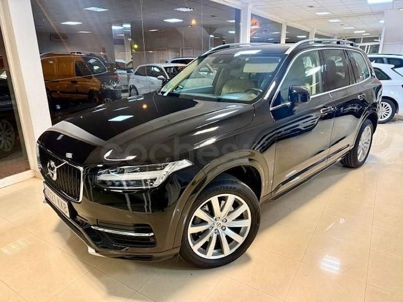 Usado Volvo XC90 Momentum 190 CV (139 kW) 2018 Negro SUV