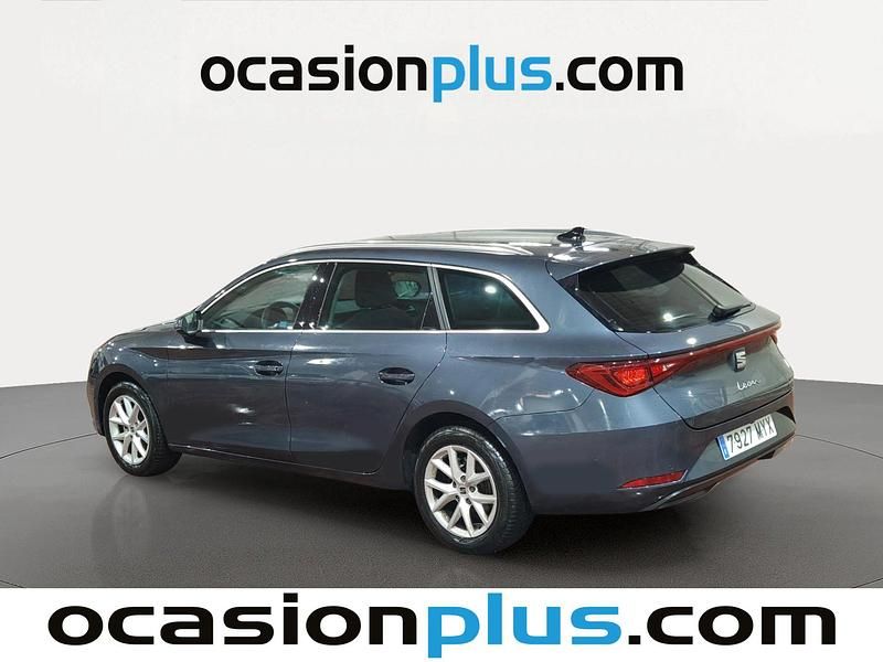Usado Seat Leon Style 116 CV (85 kW) 2025 Gris Monovolumen