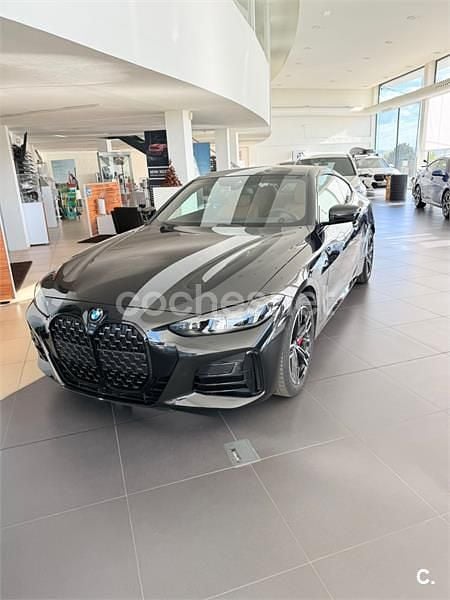 Rojo Nuevo 2025 BMW 430 Comfort Edition Coupe | 62.000 € - Imagen 1/4