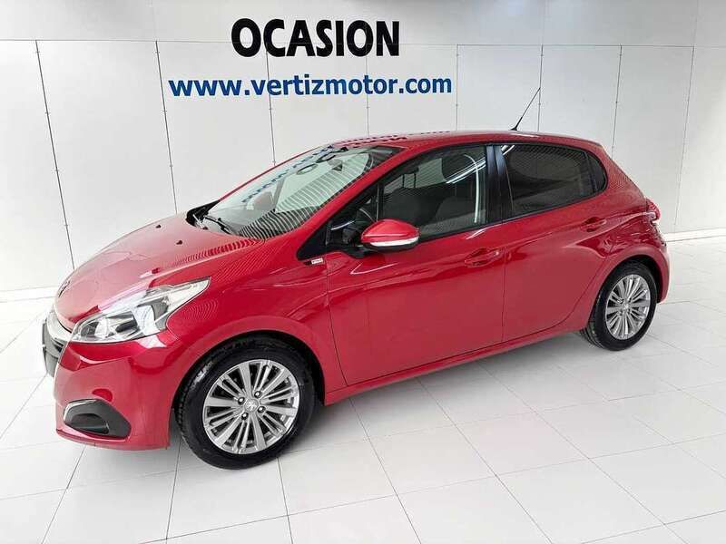 Rojo Usado 2016 Peugeot 208 Style Utilitario | 10.300 € (Caro) - Imagen 1/4