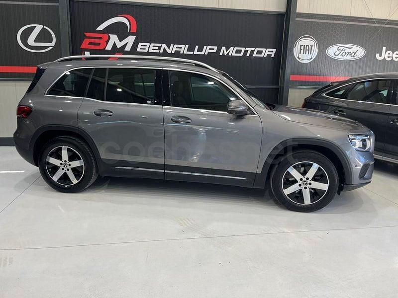 Usado Mercedes GLB200 150 CV (110 kW) 2021 Gris / plata SUV