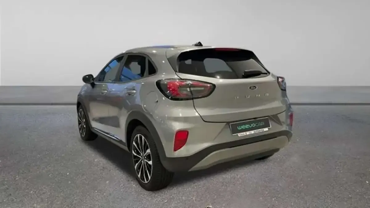 Usado Ford Puma Titanium X 156 CV (114 kW) 2023 Plateado SUV