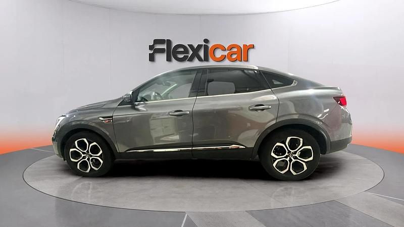 Usado Renault Arkana Intens 140 CV (102 kW) 2021 Gris SUV