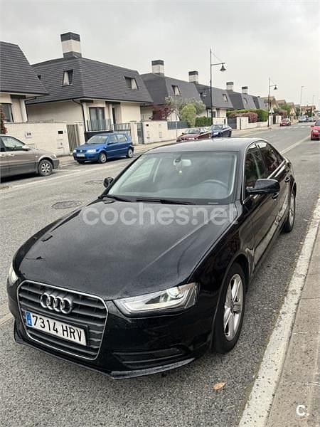 Usado Audi A4 Advanced 143 CV (105 kW) 2013 Negro Berlina