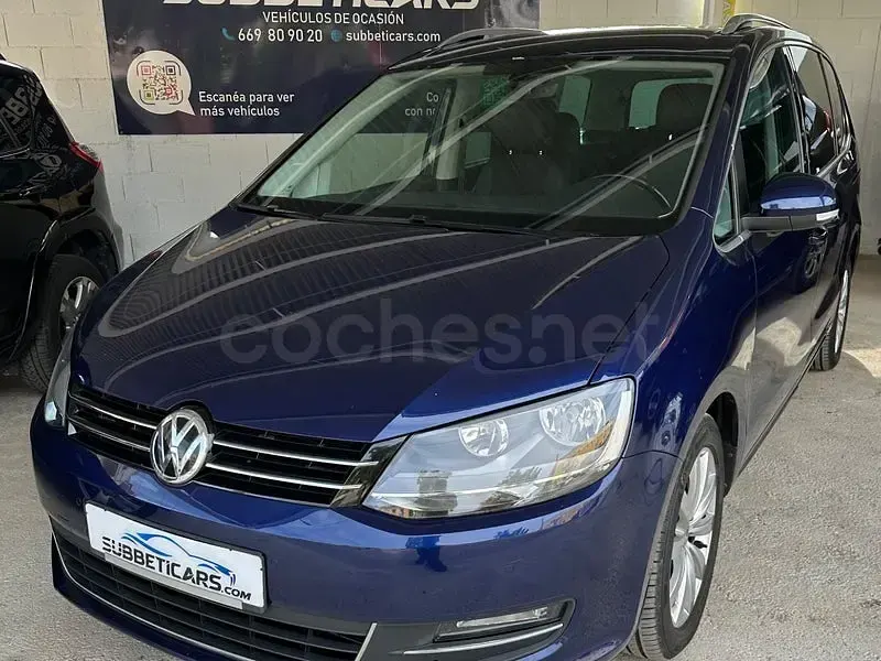 Usado VW Sharan Sportline 184 CV (135 kW) 2017 Azul Monovolumen