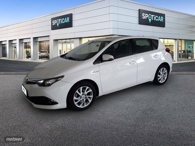 Blanco Usado 2018 Toyota Auris Hybrid Business Edition Utilitario | 17.490 € (Un poco caro) - Imagen 1/4