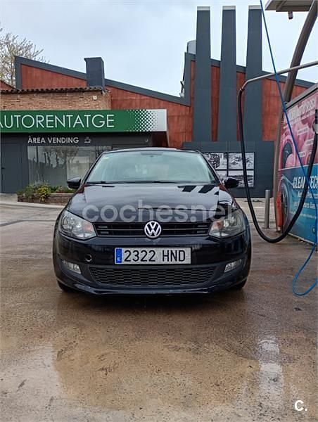 Usado VW Polo Advance 90 CV (66 kW) 2012 Negro Utilitario