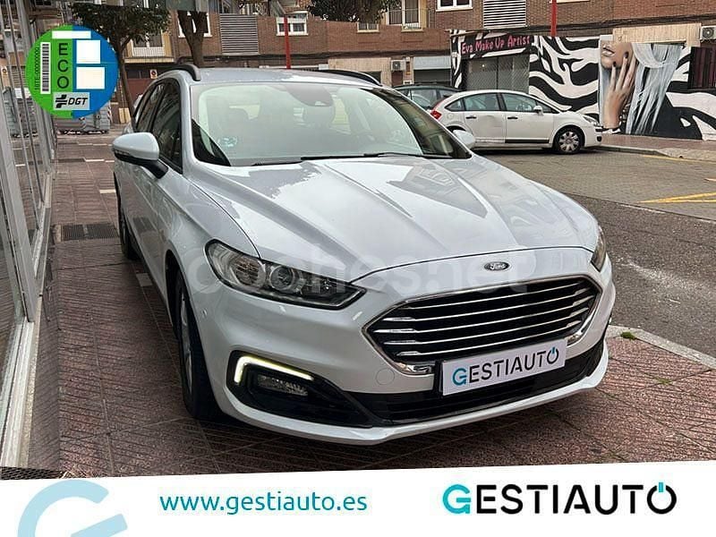 Blanco Usado 2021 Ford Mondeo Trend Familiar | 12.990 € (Precio justo) - Imagen 1/4